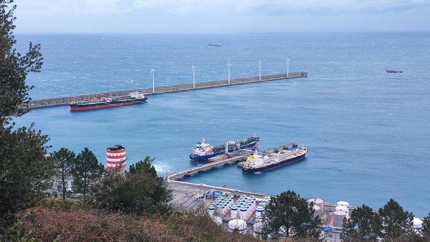 La economía vasca modera su crecimiento en junio por la debilidad de las exportaciones