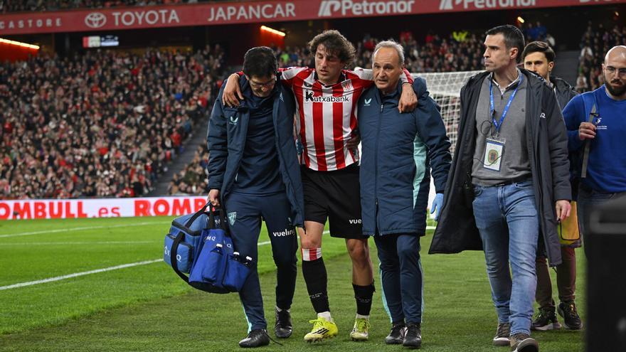 La rodilla de Unai Gómez enciende las alarmas en el Athletic