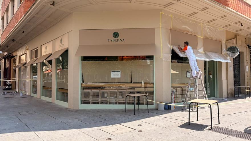 Taberna amplía su cafetería de Carlos III tras absorber el local contiguo
