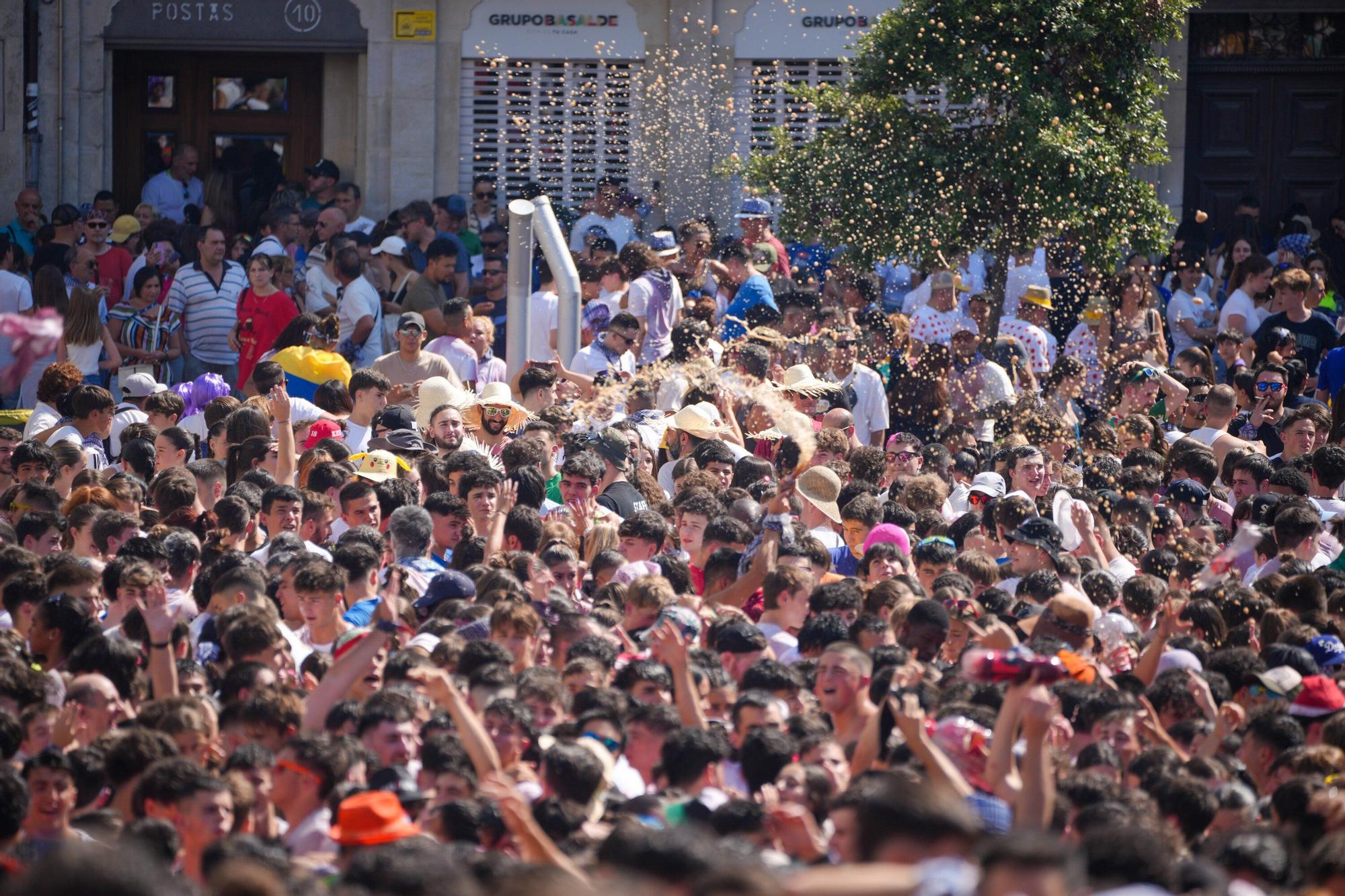 En imágenes: Así ha sido la bajada de Celedón en 2025