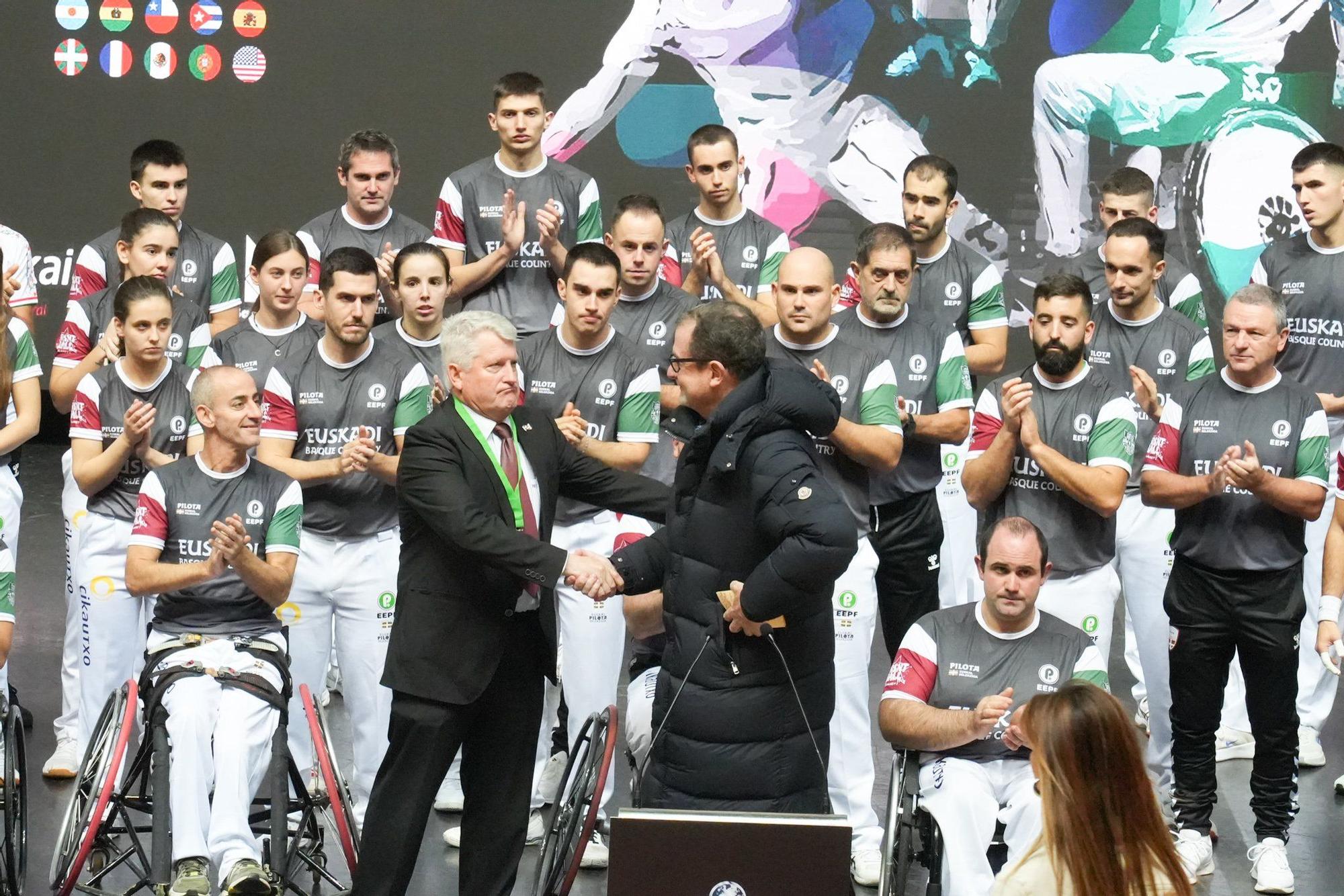 Inauguración de la Liga de Naciones de 36 metros en el frontón Bizkaia