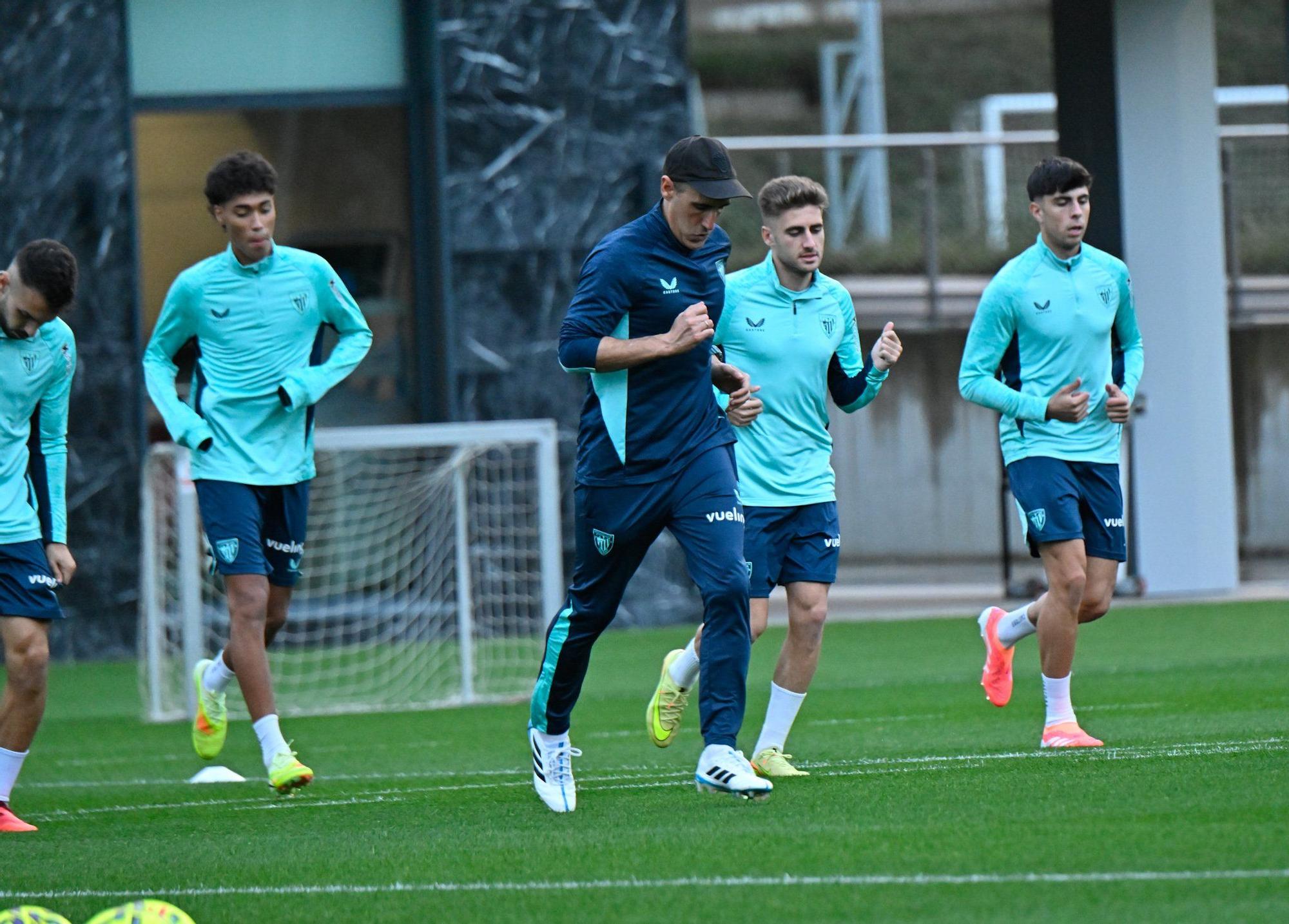 En imágenes: Nico Williams y Sancet apuntan al Barcelona