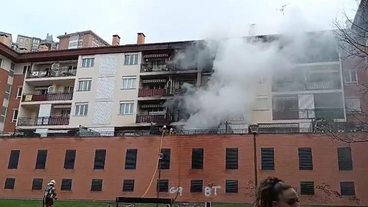 El fuego se ha visto a gran distancia.