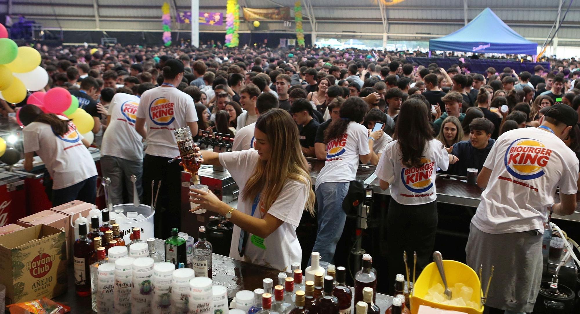 Fotos de la Carpa Universitaria