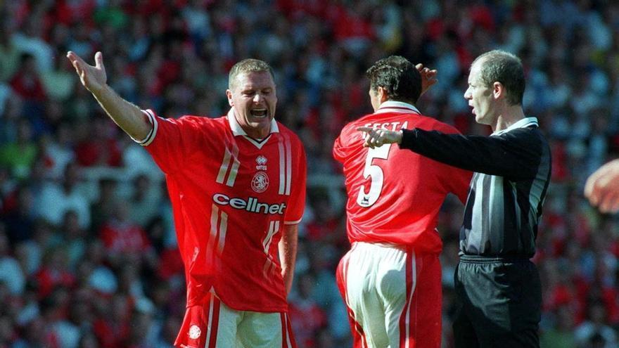 La delgada línea entre los millones y la ruina de los futbolistas