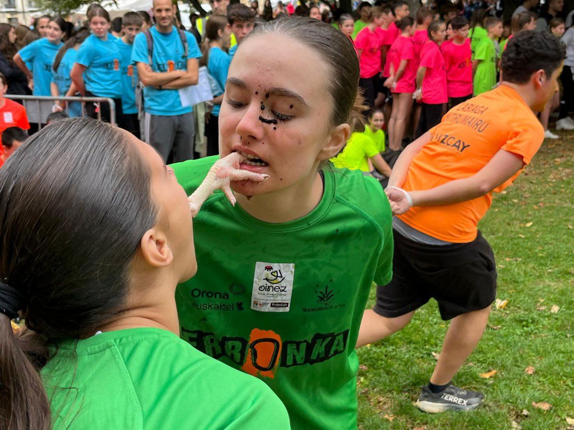 Fotos: Nafarroa Oinez 2025 en la ikastola Paz de Ziganda de Villava - Atarrabia