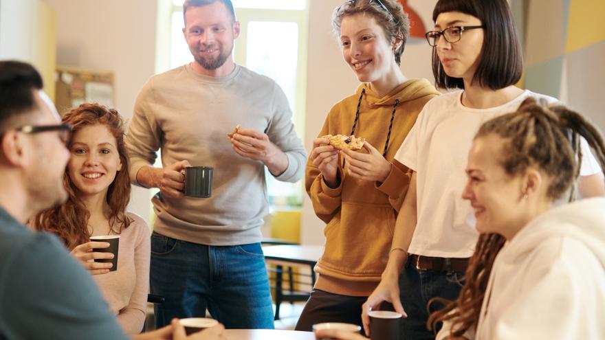 Ocho formas de gestionar tus emociones en el trabajo (y mejorar tu salud mental)