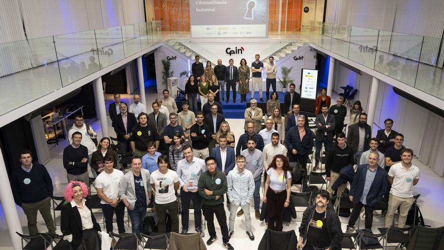 El consejero Irujo destaca que “los avances en digitalización han de ser ciberseguros”