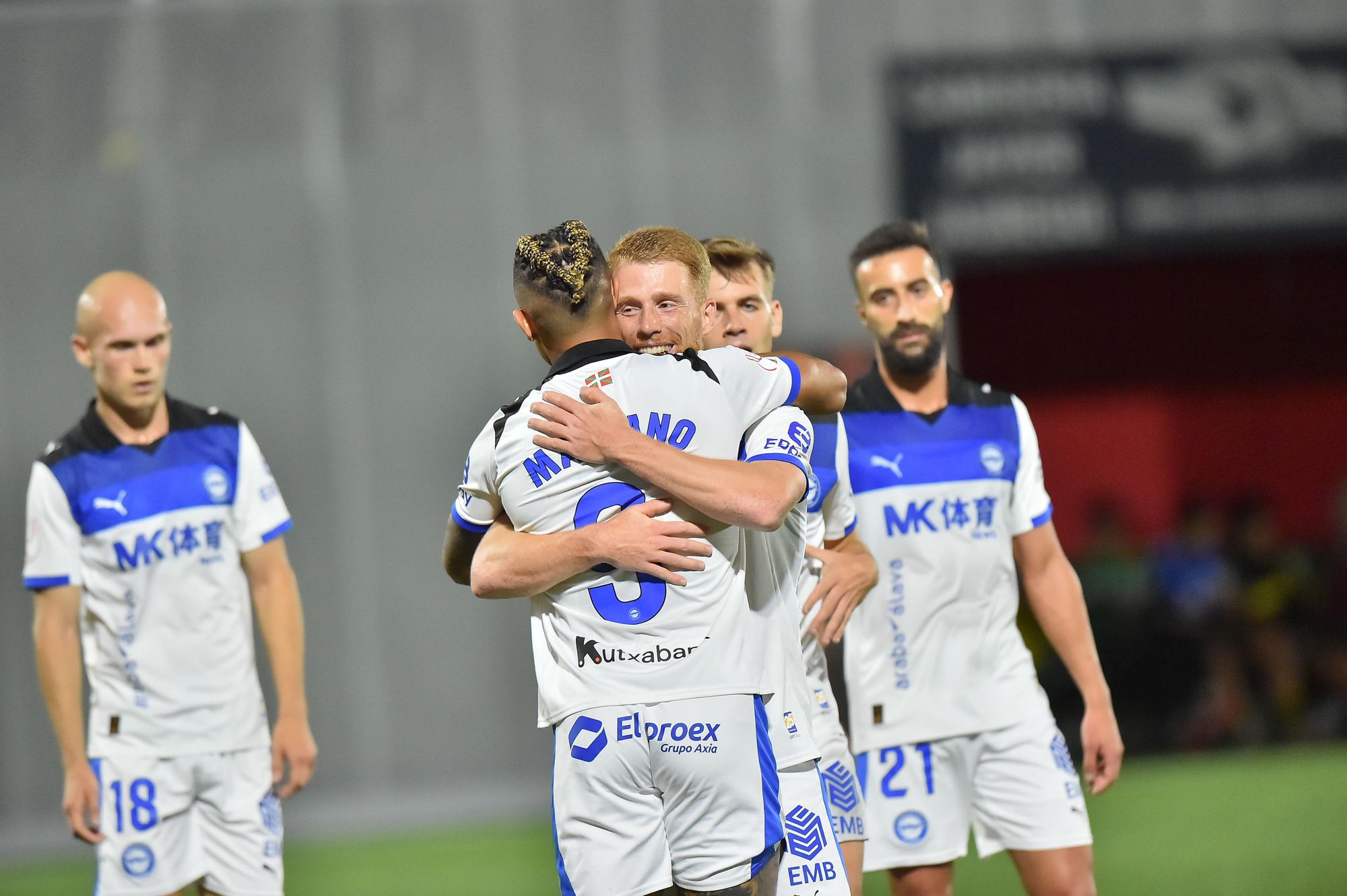 La goleada del Alavés al Getxo, en imágenes