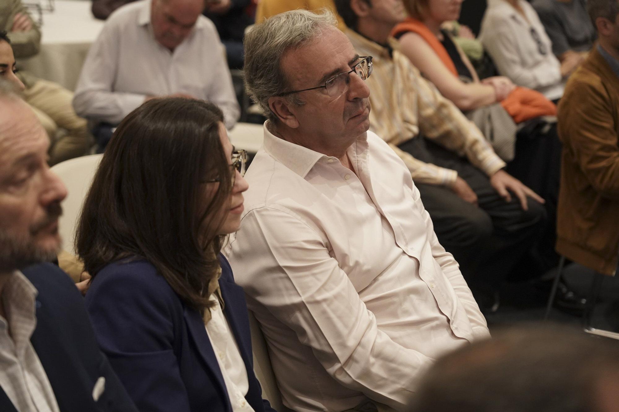 Todas las imágenes del "Encuentro Deia: Rehabilitación y vivienda"