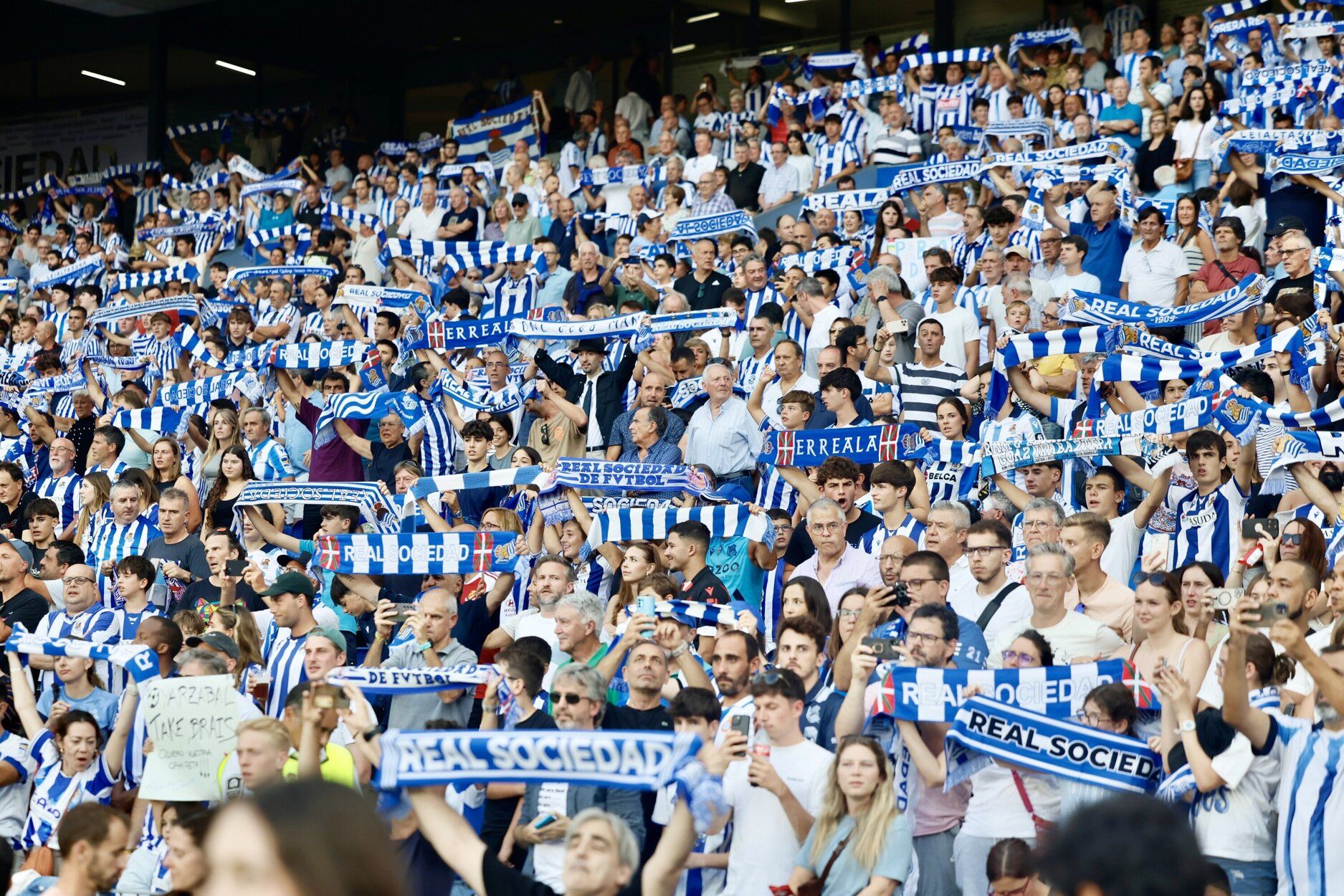 Partido loco en Anoeta de la Real Sociedad y el Espanyol