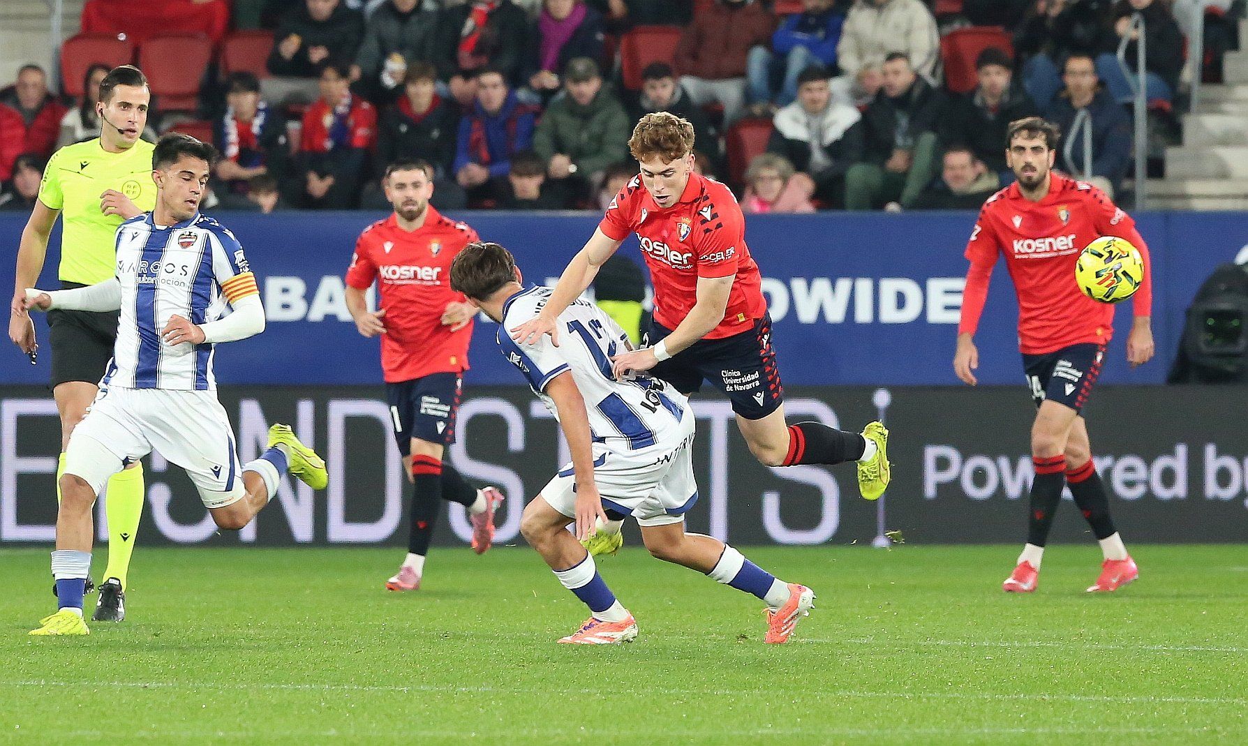 Fotos del partido Osasuna-Levante