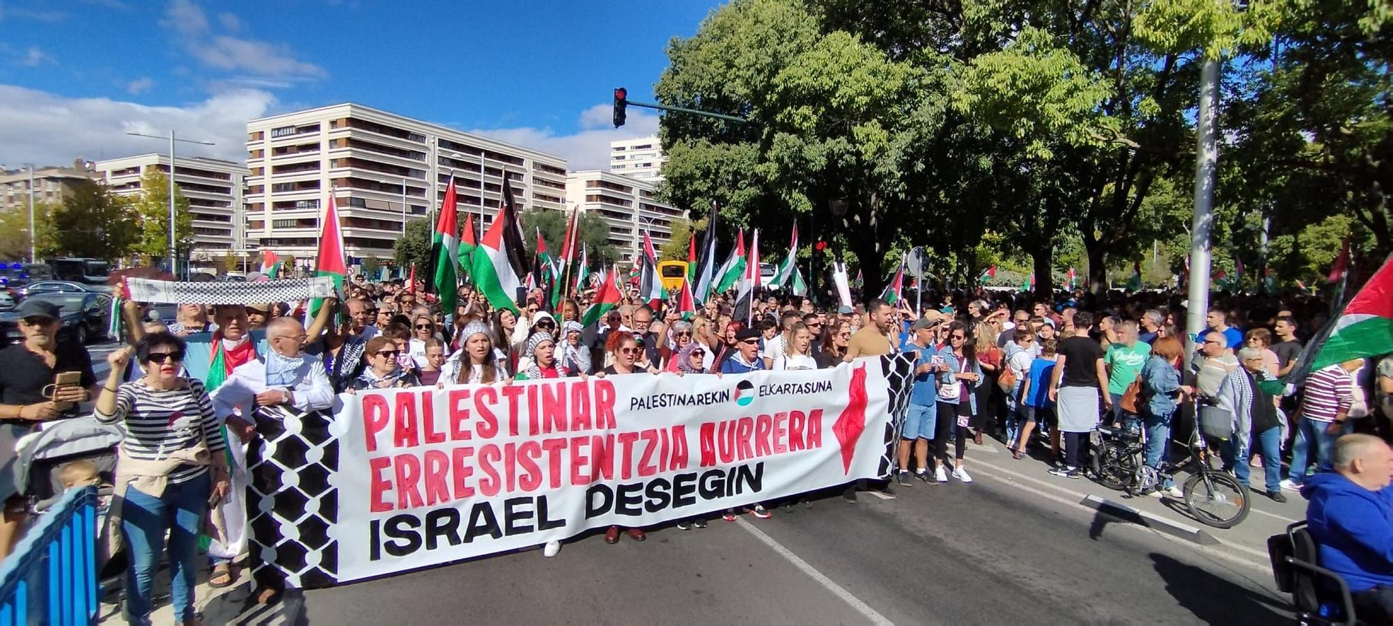 Gran manifestación en Pamplona contra el genocidio en Palestina
