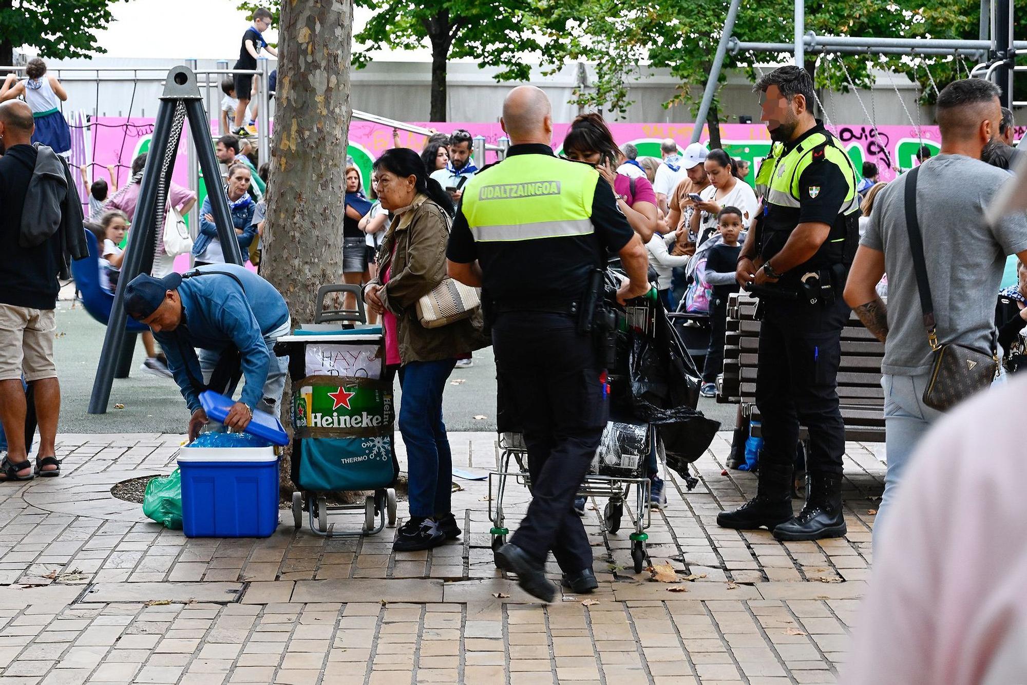 En imágenes: puestos de comida ilegal en Aste Nagusia