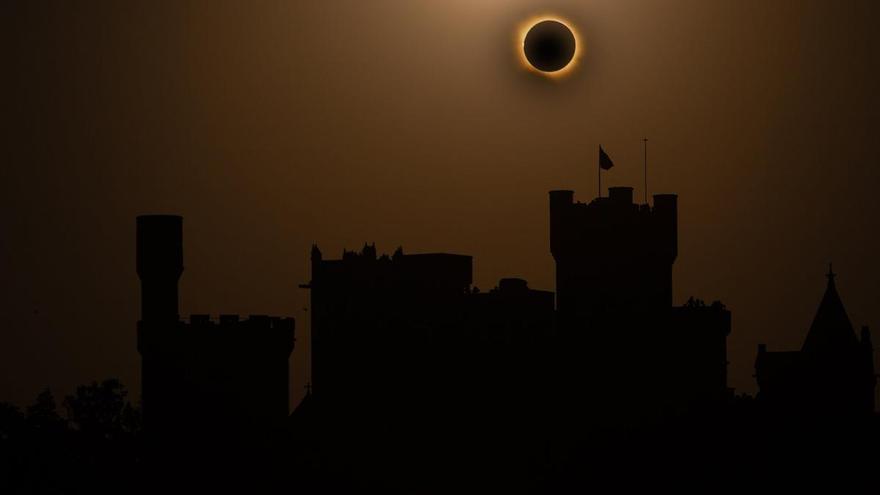Fotos del eclipse solar en Navarra el 12 de agosto de 2026