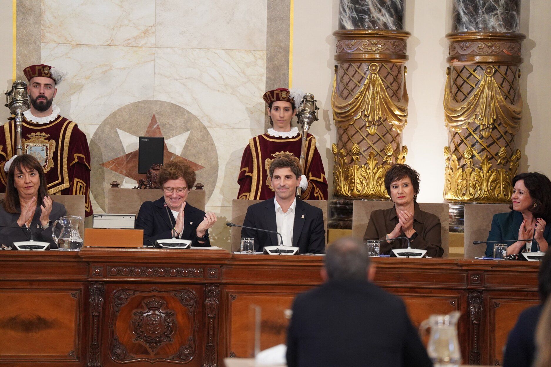 Jon Insausti ya es nuevo alcalde de Donostia: así ha sido su elección