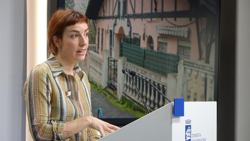 La Sirenako aterpetxea prest izan eta ez erabiltzea "ulergaitza" dela dio EH Bilduk