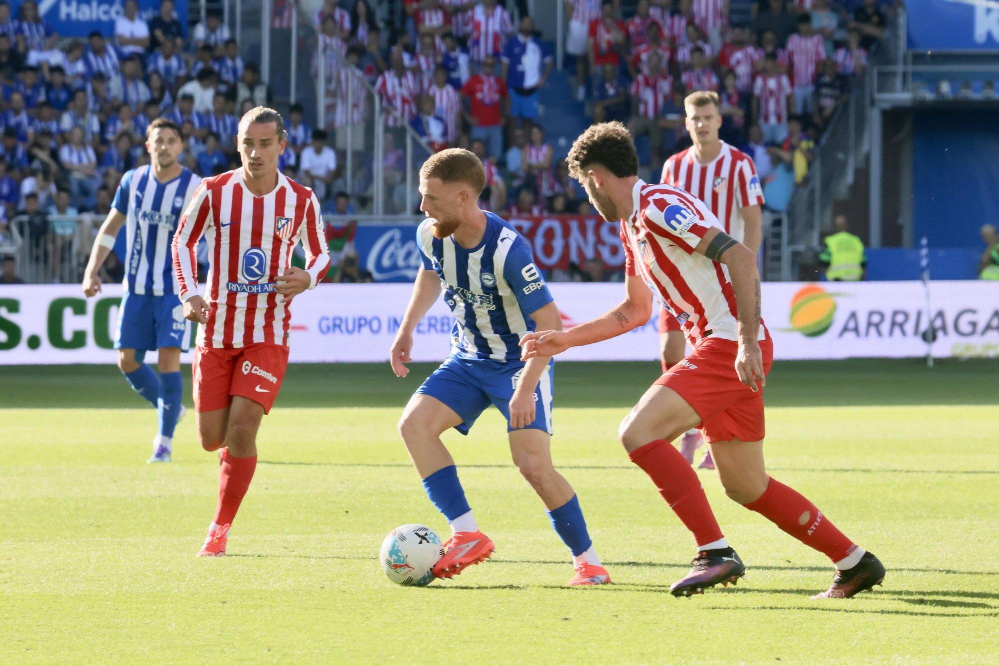 En imágenes: Un punto de oro para el Alavés tras empatar con el Atlético