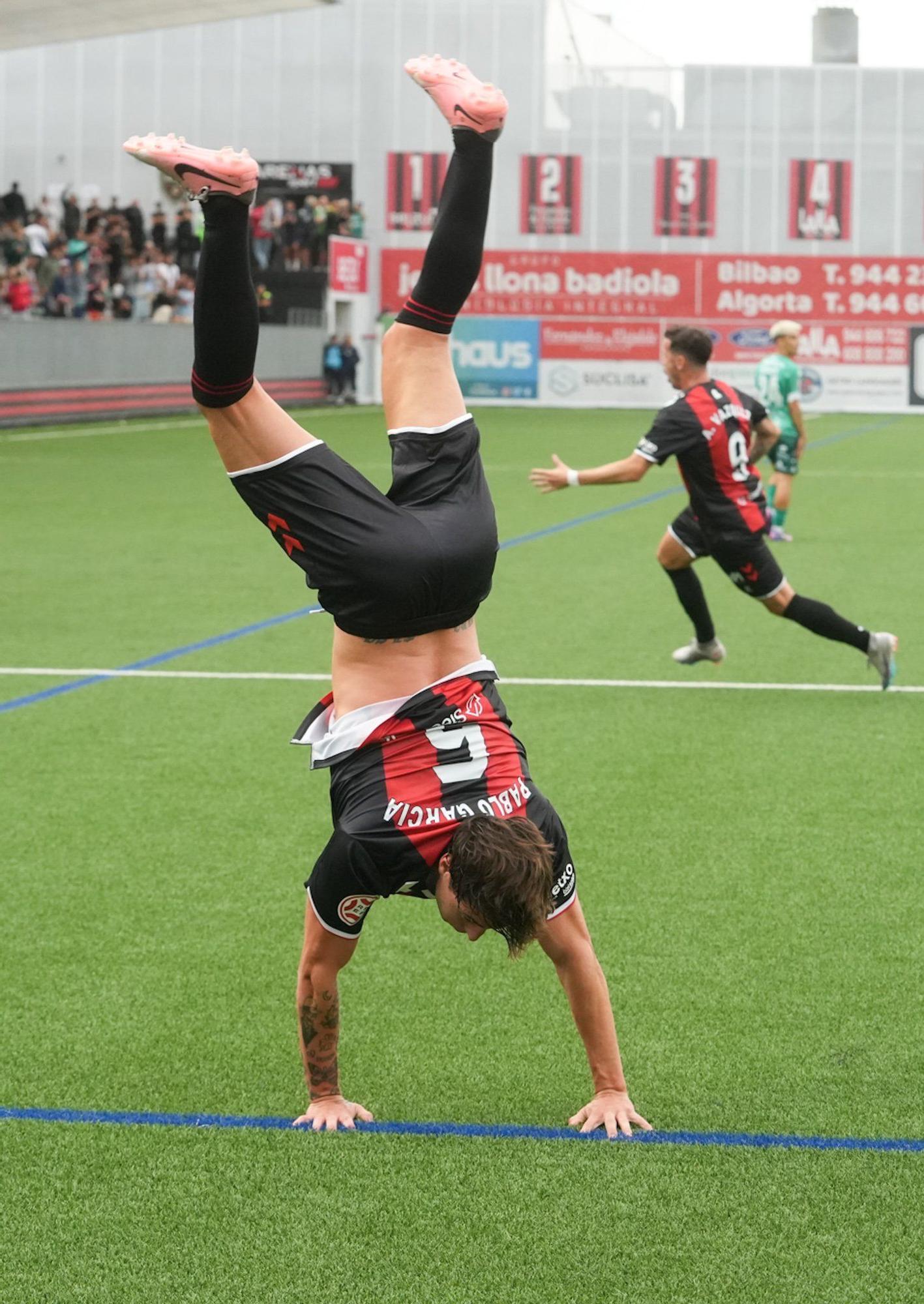 En imágenes: El Arenas vence en su debut en Primera RFEF