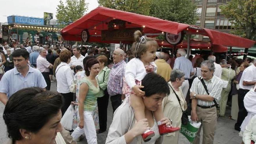 Los vecinos quieren repetir la romería el próximo año incluyendo una feria agroalimentaria en el programa.