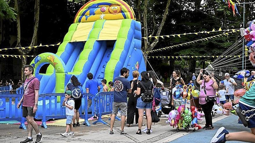 Barakaldo pone en marcha el recinto festivo para txikis de San Vicente