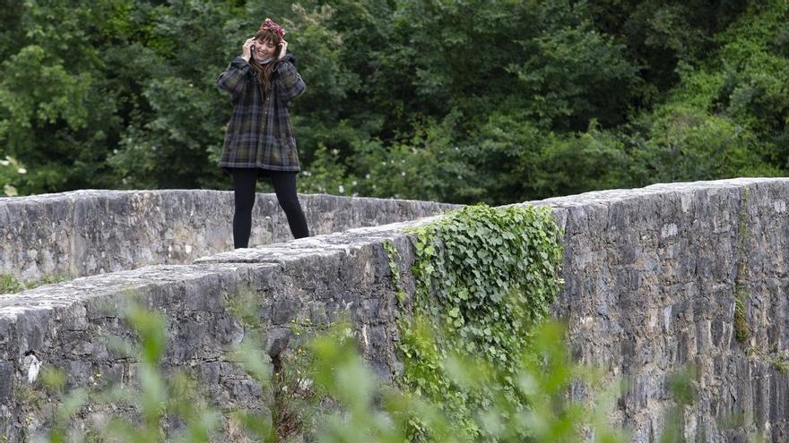 Verónica Echegui rodó en Navarra la serie &#039;3 Caminos&#039;