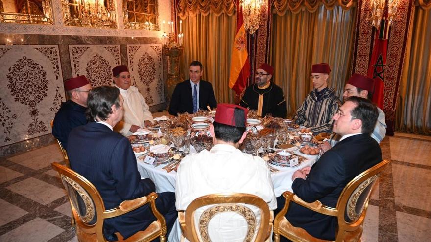 Mohamed VI ha invitado a Sánchez a participar en el &quot;iftar&quot;, la comida de ruptura del ayuno por el Ramadán