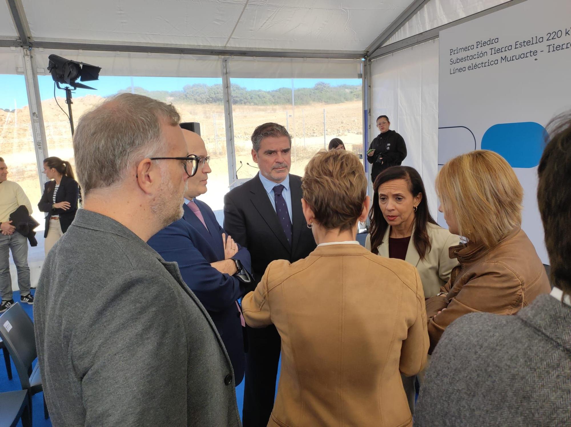 Fotos del inicio de las obras en la nueva línea eléctrica entre Tierra Estella y Muruarte