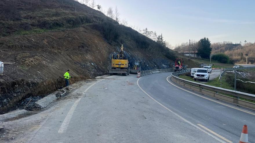 Avanzan las obras del bidegorri que unirá Etxebarria con Markina-Xemein