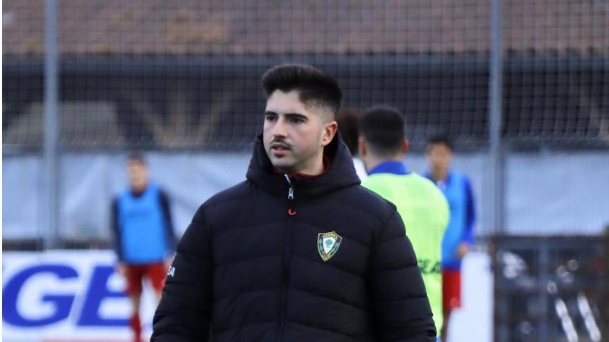 El Aurrera de Vitoria apuesta por Mikel Larrabe