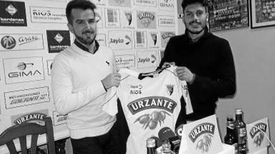 El Tudelano presenta  al lateral Dani Gómez