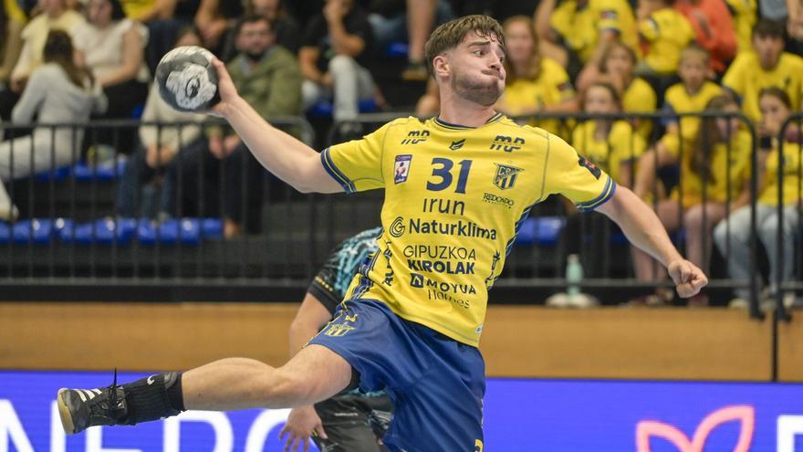 Irudek Bidasoa Irun y Ademar de León firman un vibrante empate en Artaleku