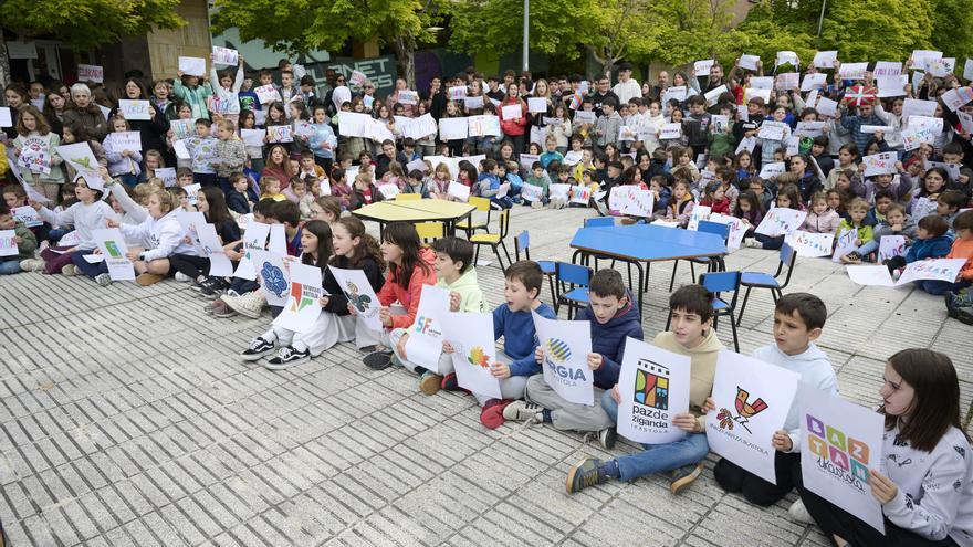Geroa Bai tiende la mano al PSN para evitar el cierre de aulas en Navarra