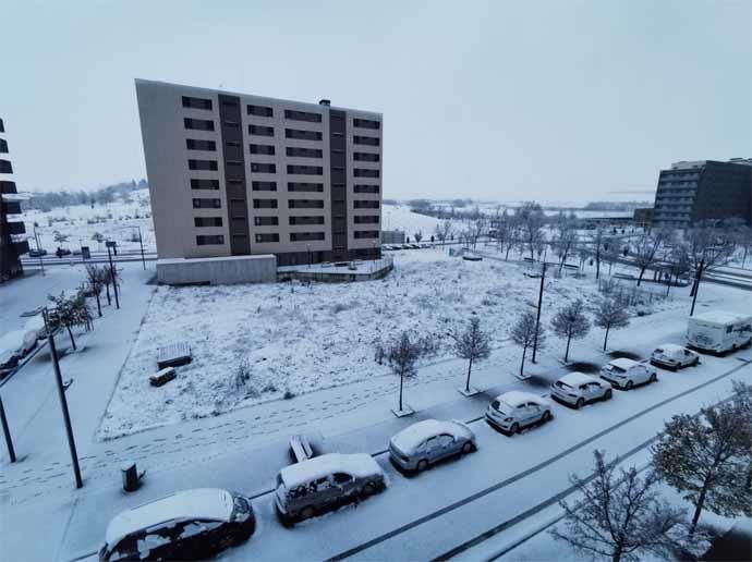 Imágenes de Pamplona y comarca este sábado cubiertas de nieve