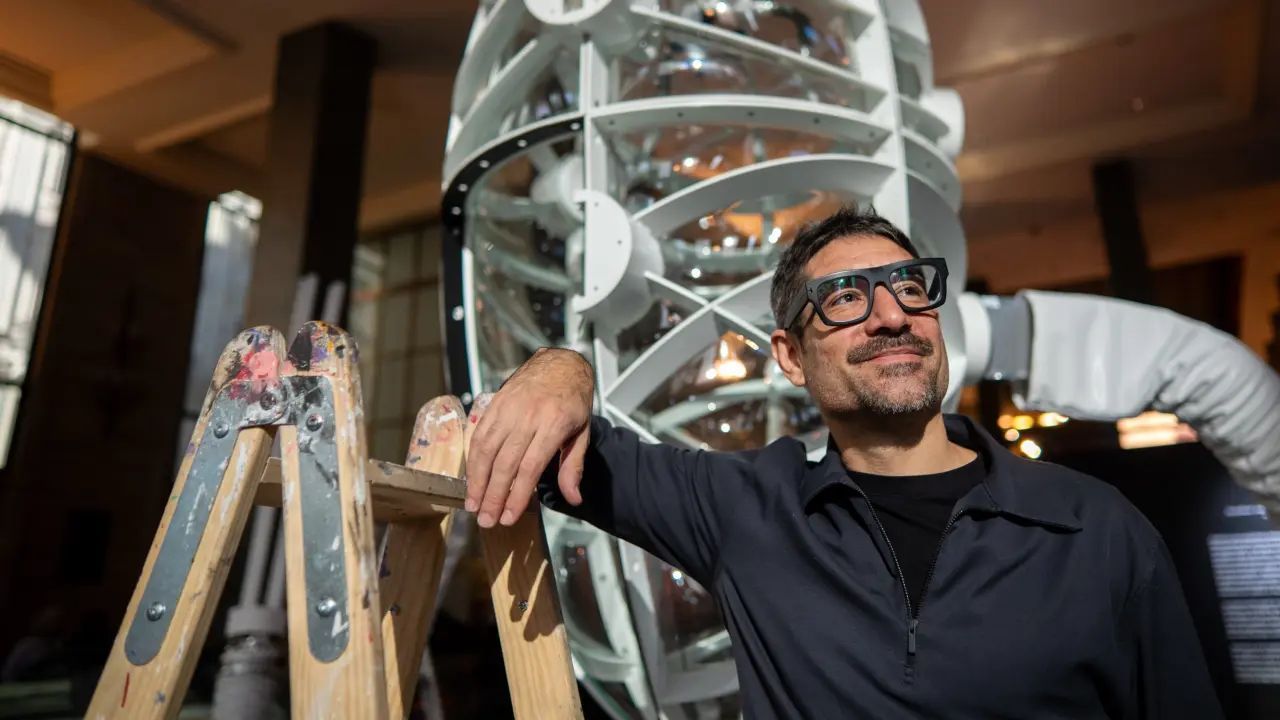 El artista Soliman Lopez autor de la exposición &#039;Aeolia&#039;.