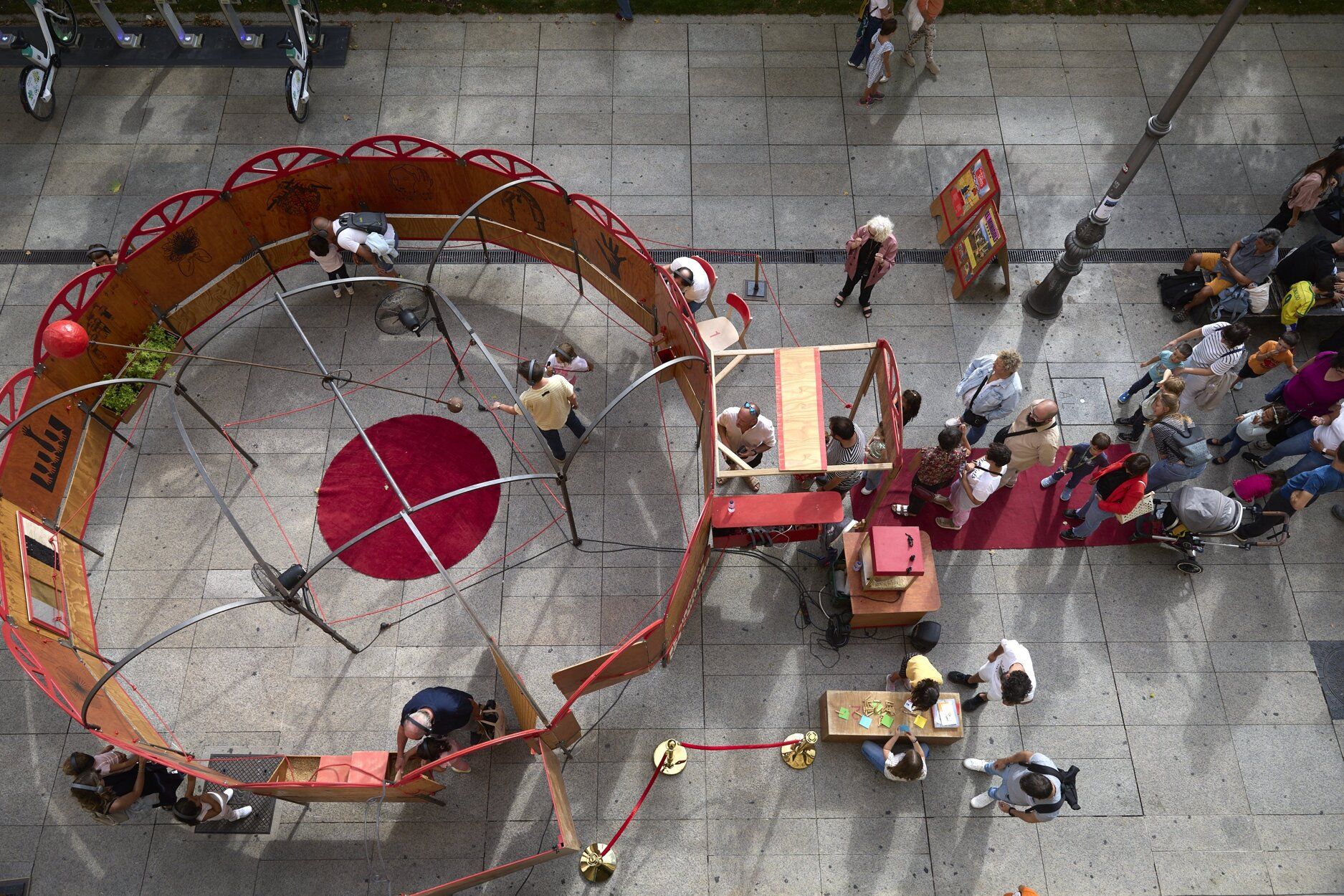 Fotos de la experiencia sensorial "El circo de los sentidos"