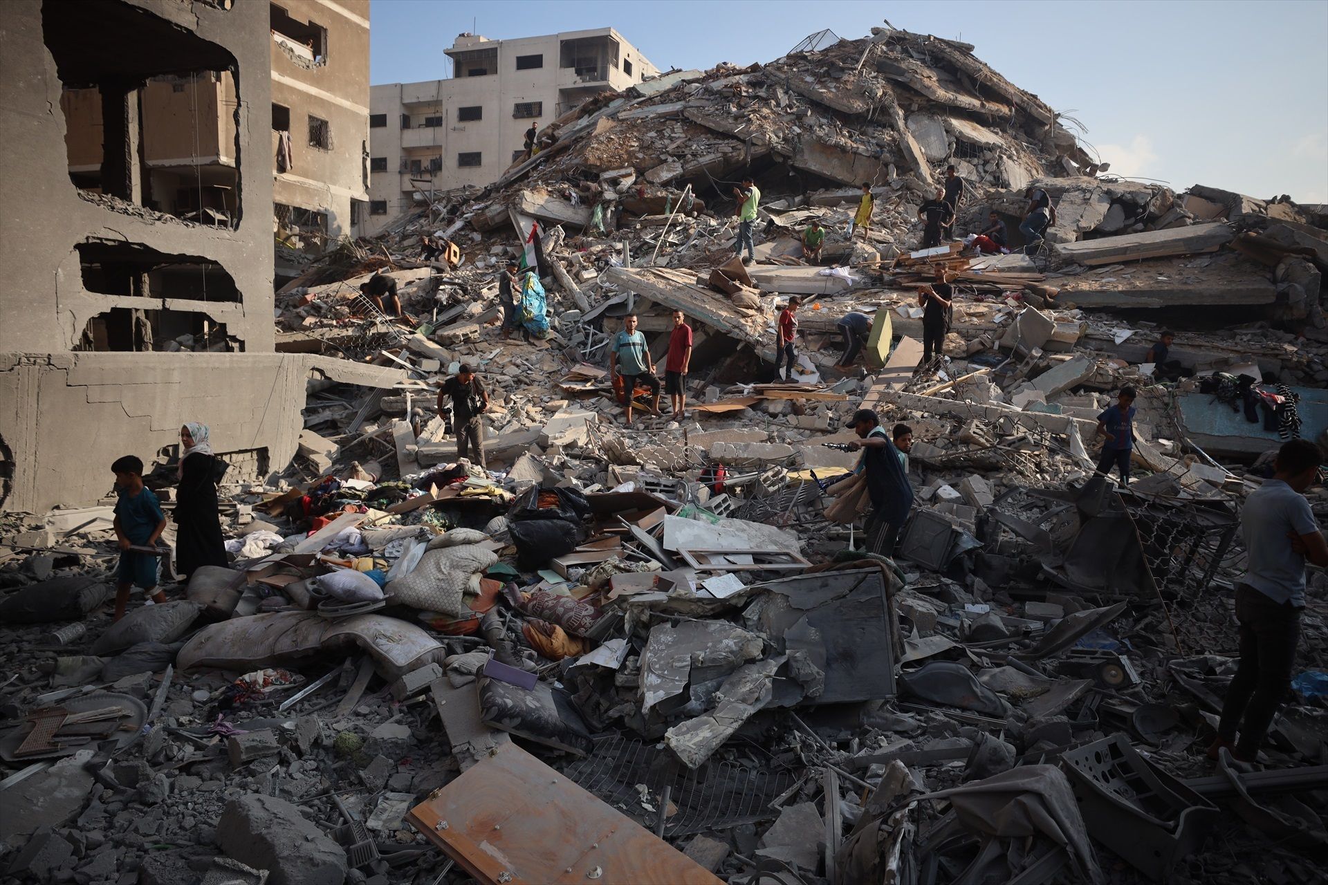 Israel perpetra su ofensiva total sobre Ciudad de Gaza, en imágenes