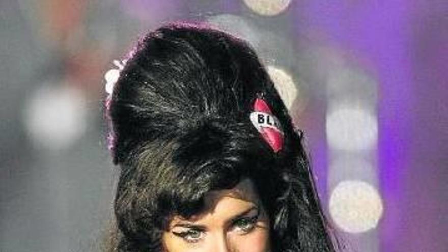 Se cumple un año del fallecimiento de Amy Winehouse