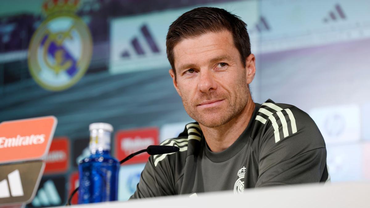 Xabi Alonso, durante una rueda de prensa.