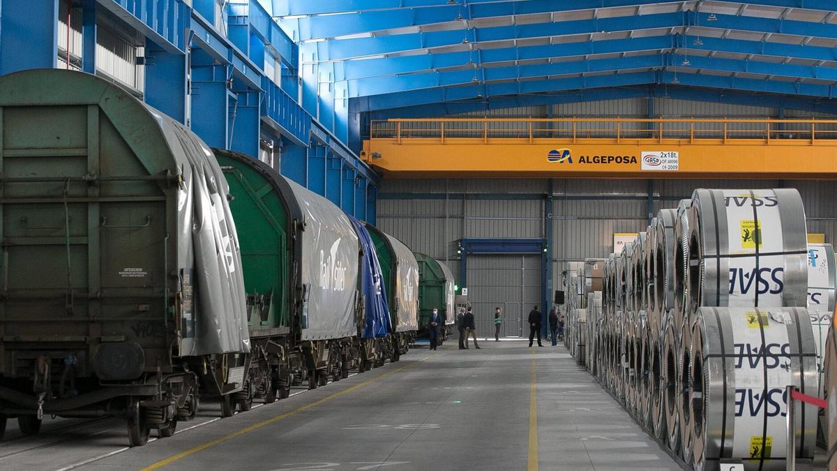 Pabellón de Algeposa en el Puerto de Pasaia.