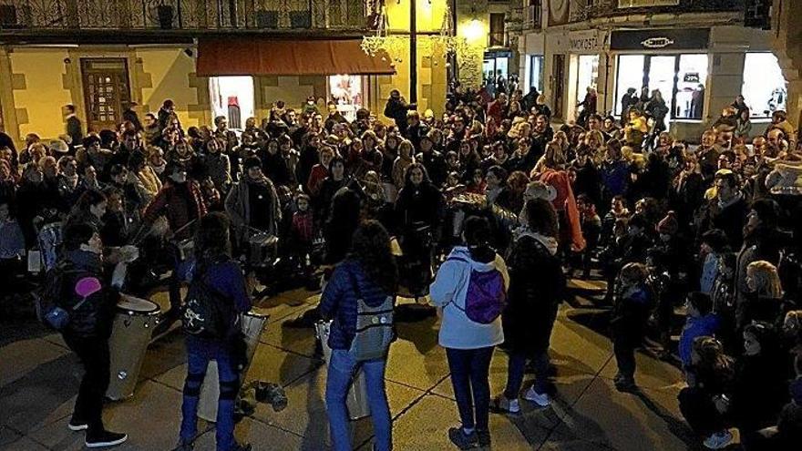 Euskararen aldeko ariketa kolektiboa festa bihurtu zuen Zarauzko Herriak