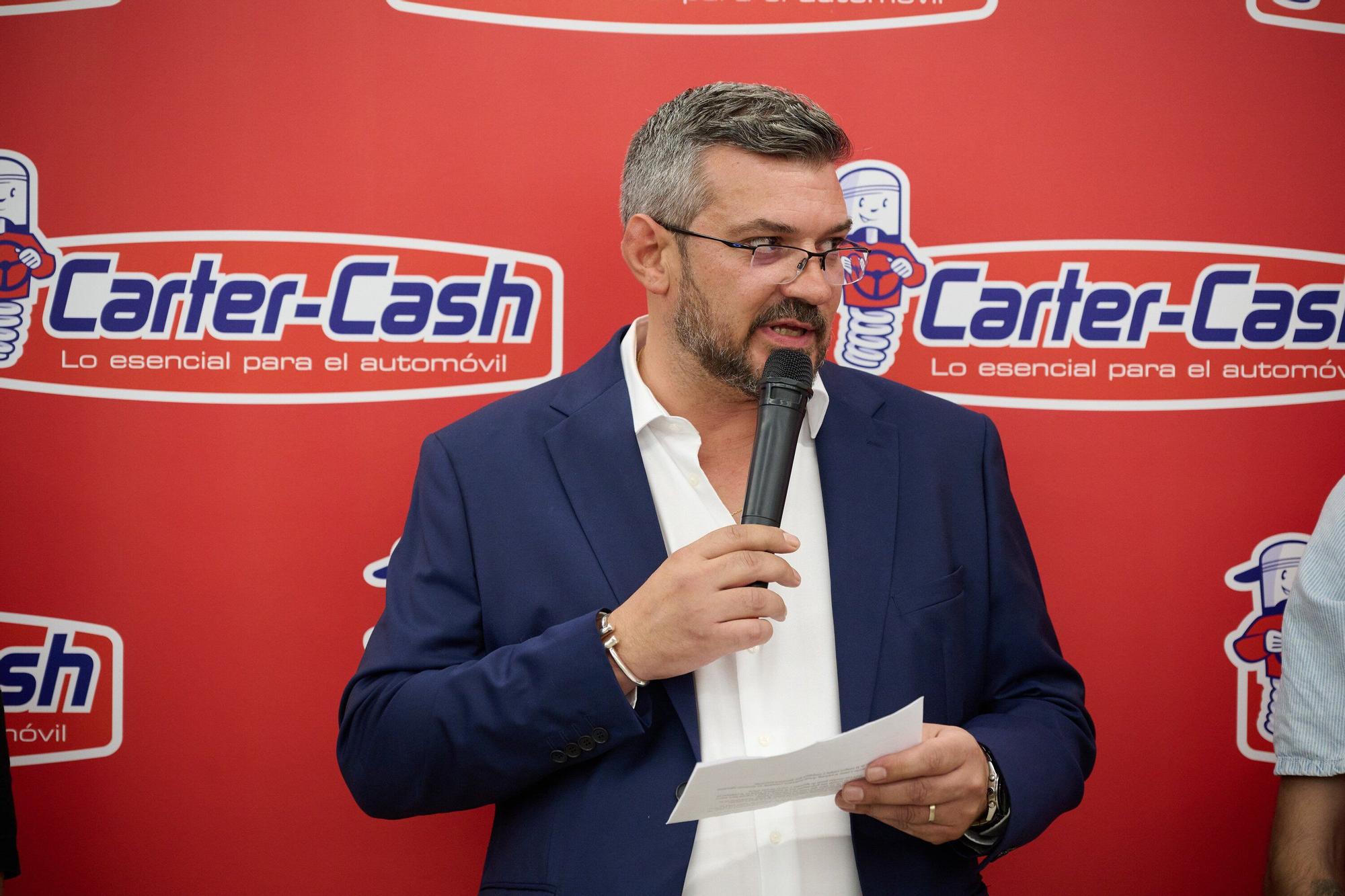 Fotos de la inauguración oficial de la nueva tienda de Carter-Cash en Pamplona