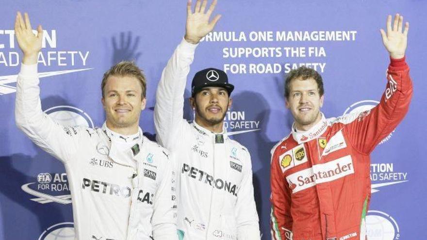 Hamilton saldrá primero, al lado de Rosberg, en el Gran Premio de Baréin