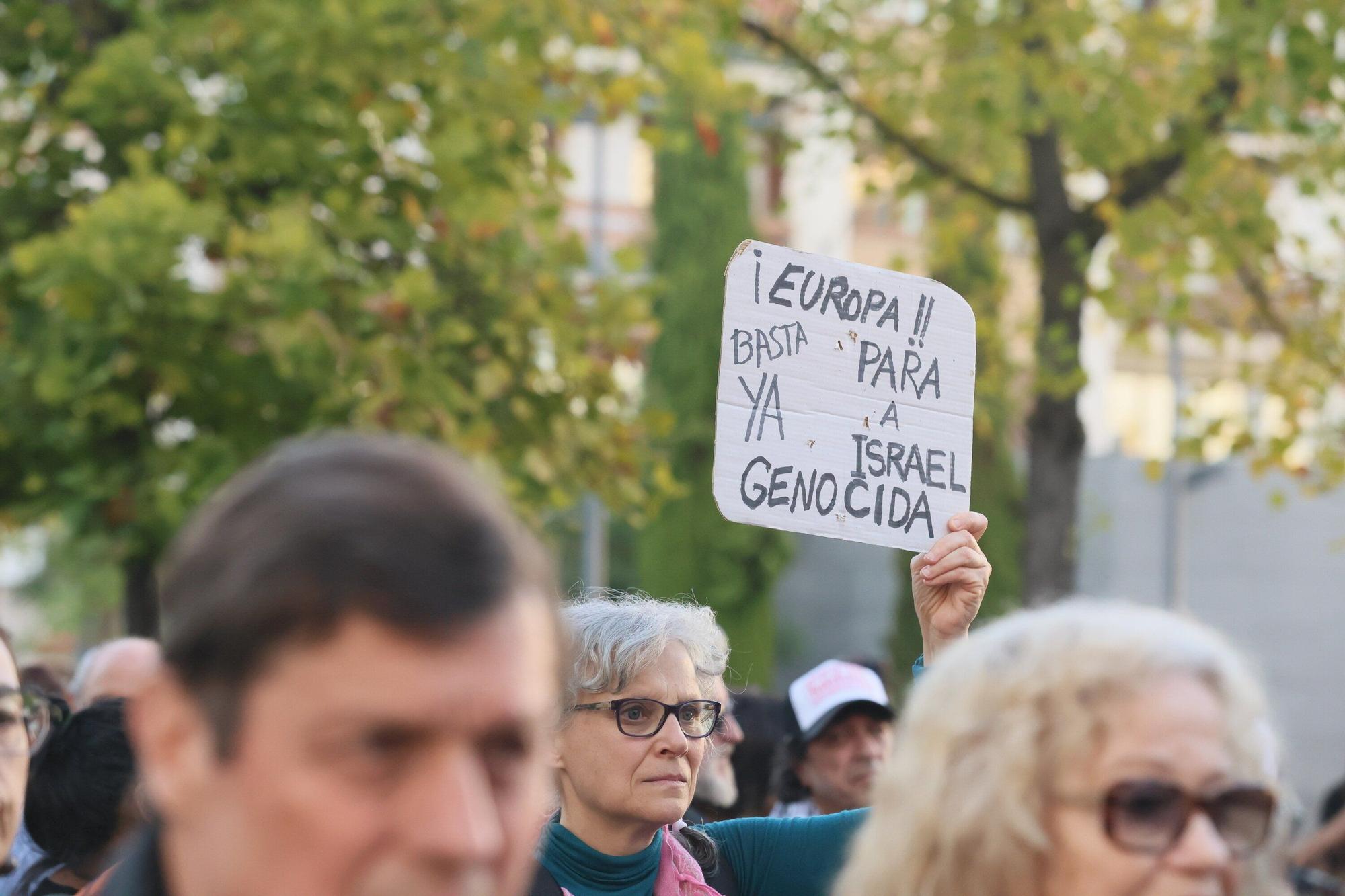 En imágenes: Vitoria protesta contra el genocidio en Gaza