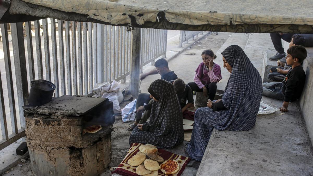 Campamento de desplazados palestinos en Gaza.
