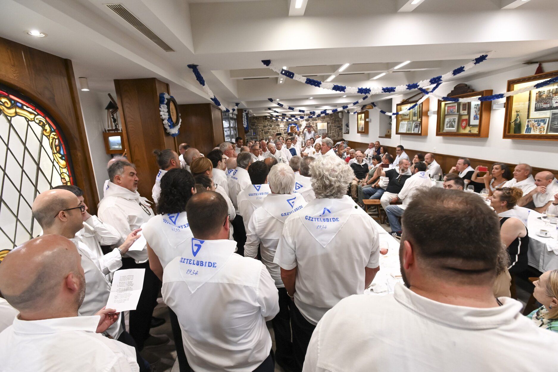 Alegría y música de la mano del coro de Gaztelubide
