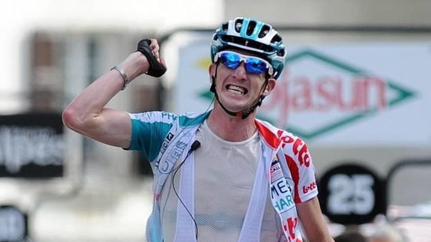 Van den Broeck gana la primera etapa y Vinokurov es el nuevo líder
