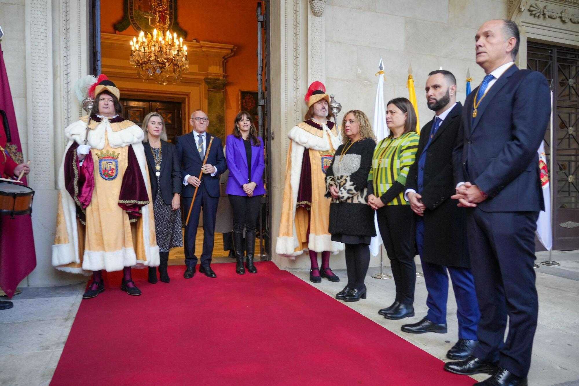 En imágenes: Pleno Tradicional de noviembre de Juntas Generales