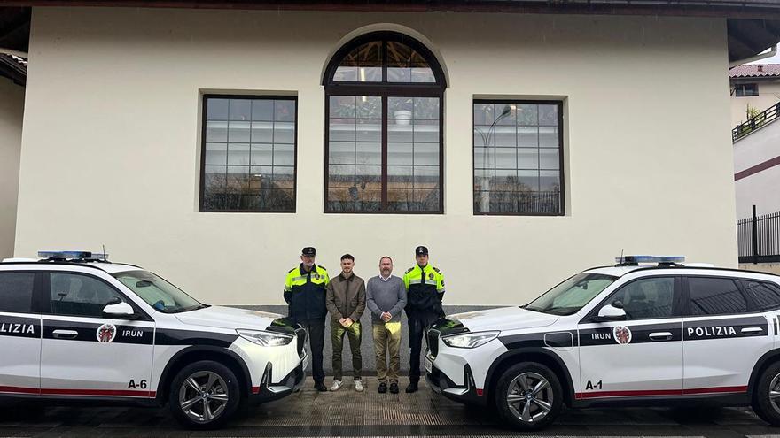 La Policía Local de Irun incorpora dos nuevos vehículos híbridos