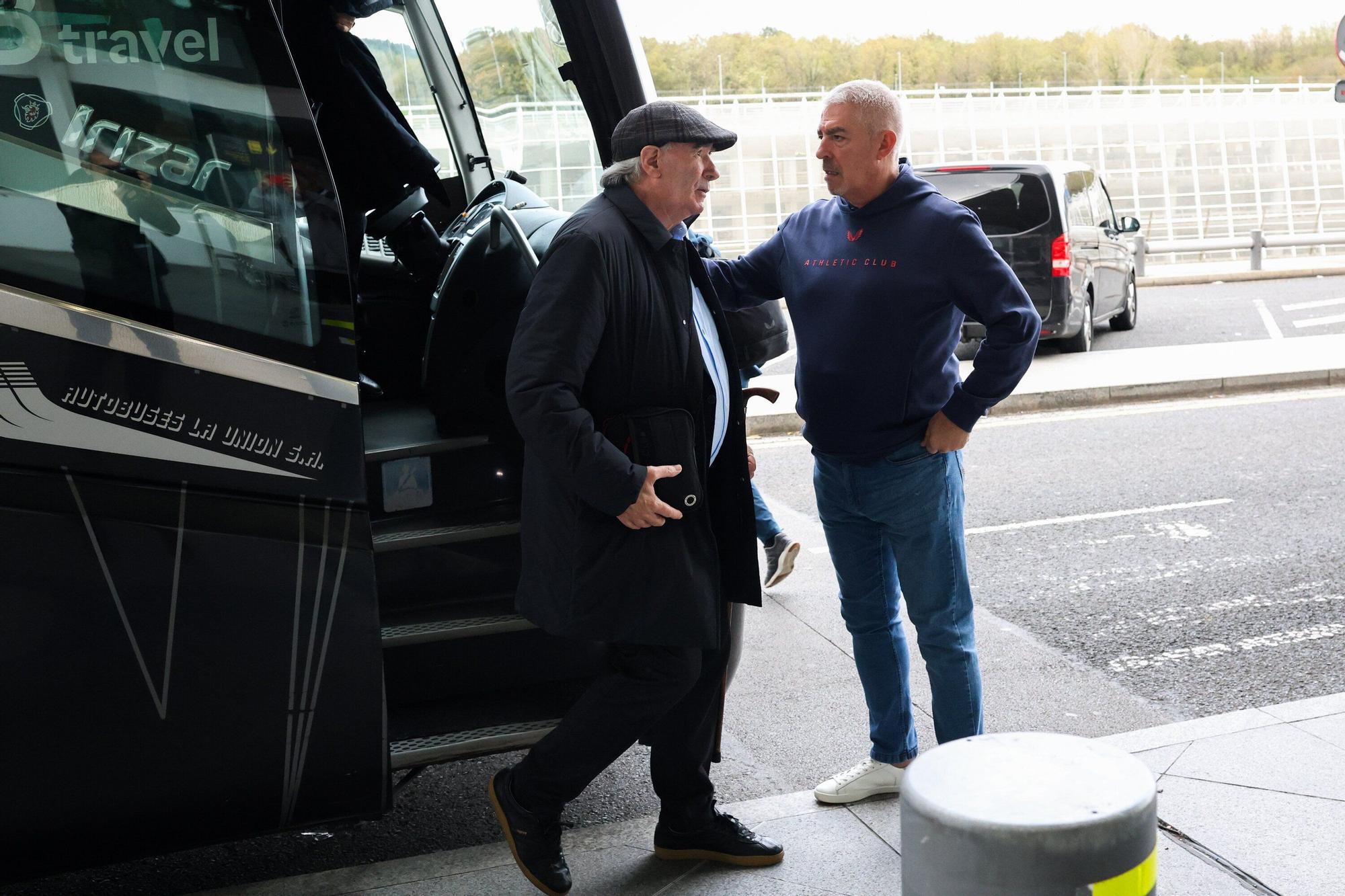 En imágenes: el Athletic pone rumbo a Newcastle